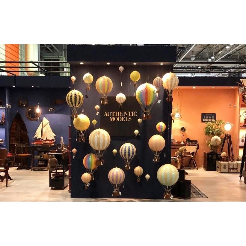 Authentic Models Royal Aero. Red Hearts - Hot Air Balloon Hanging Decor - 56cm