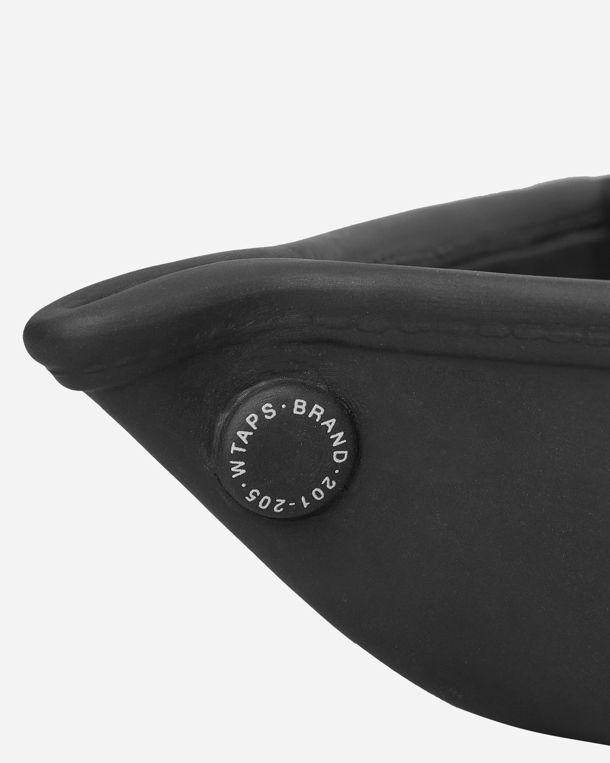 Den L Hardshell Tray Black