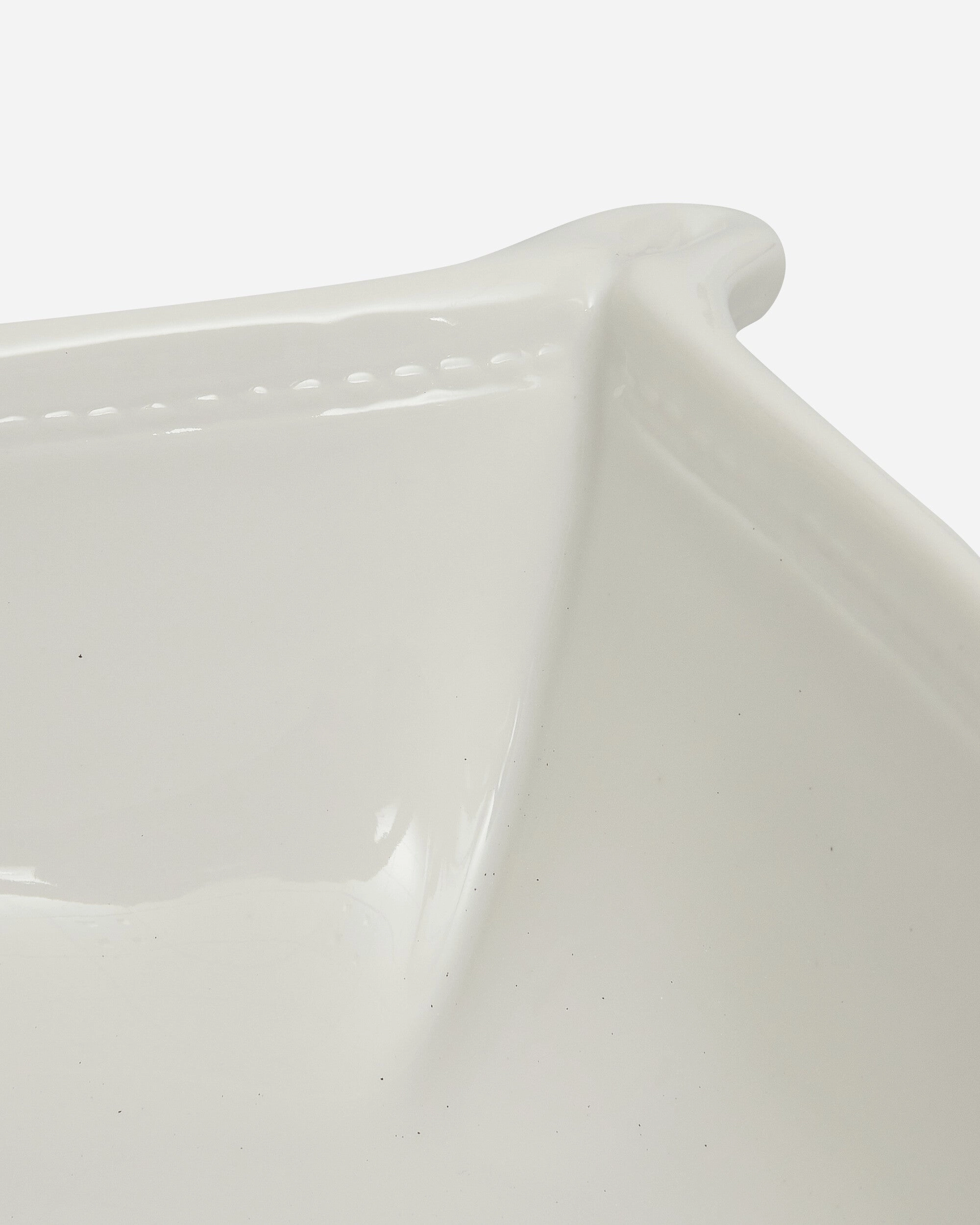 Den M Hardshell Tray White