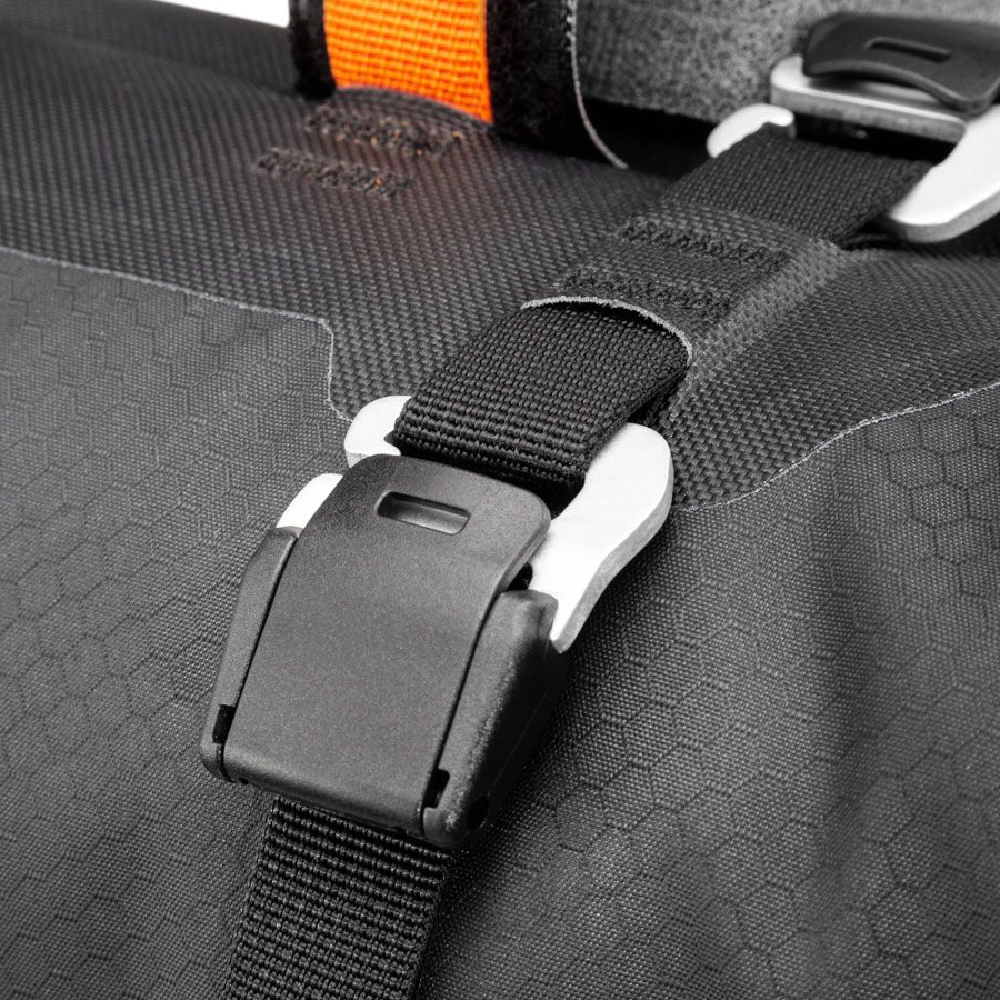Handlebar Pack 9 L - Black