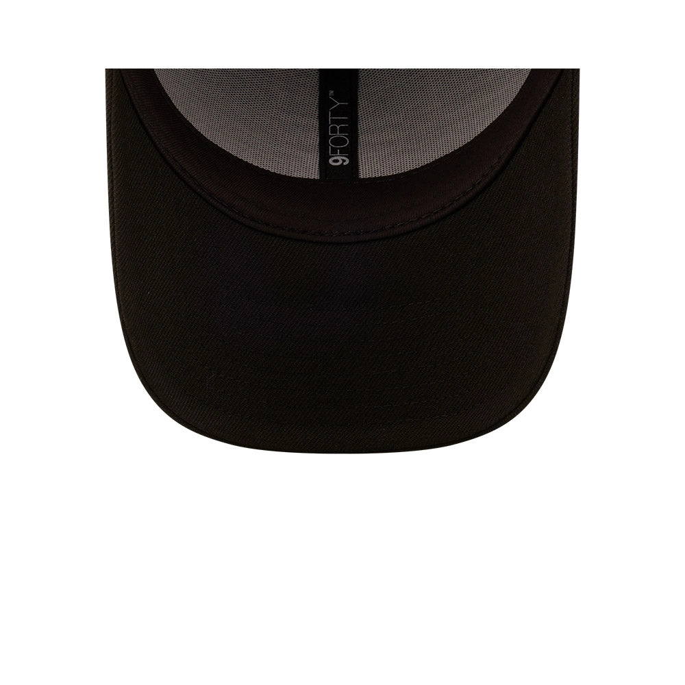 St. Kilda Saints AFL Essentials Black on Black 9FORTY Snapback