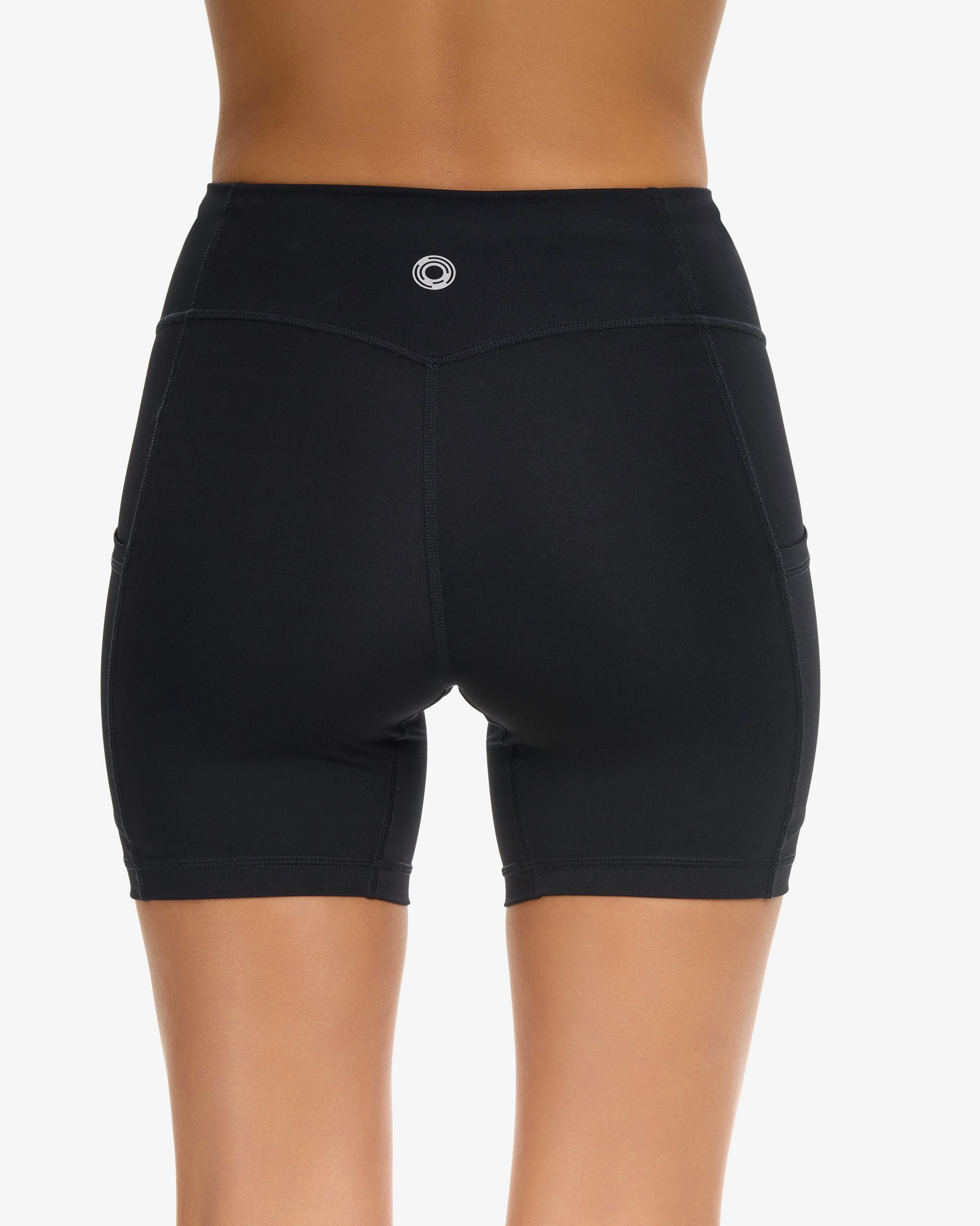 WOMEN'S TRAINING SHORTS (6200)